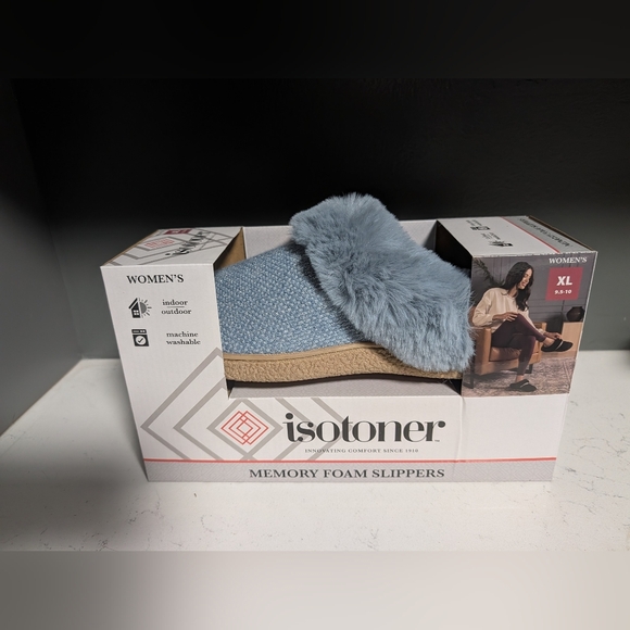 Isotoner Light Blue Women's Slippers Sz XL (9.5 - 10) - Picture 3 of 6